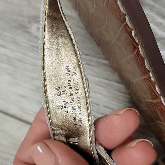 Sam Edelman Size 4 1/2 Gigi Leopard Print Calf Hair Thong Sandals - Picture 5 of 6